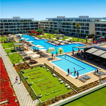 Lejlighed Holiday Courtyard Longbeach *