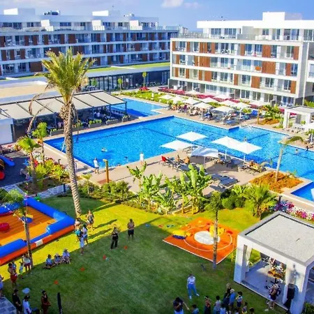Lejlighed Holiday Courtyard Longbeach *