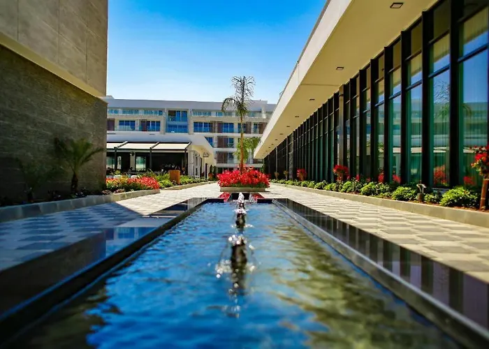 Holiday Courtyard Longbeach * Iskele District (Northern Cyprus)