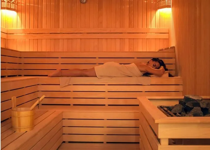 Holiday Courtyard Longbeach *