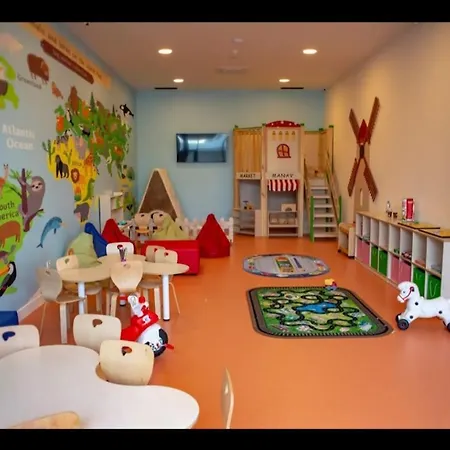 Holiday Courtyard Longbeach Lägenhet