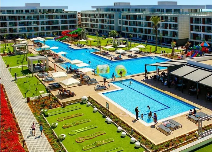 Apartmán Holiday Courtyard Longbeach *